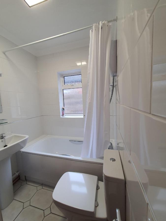 Seaford Lodge Apartments Weston-super-Mare Room photo